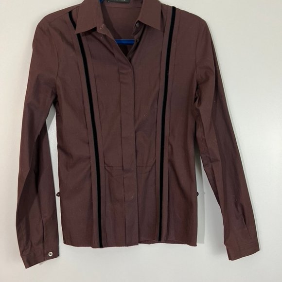 Victor Victoria 100% Cotton Button-Down w/ Velvet Piping in Burgundy - Picture 4 of 4